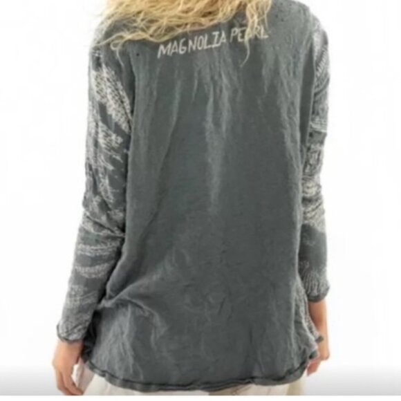 Magnolia Pearl Freedom of Conscience Long Sleeve - Picture 2 of 5
